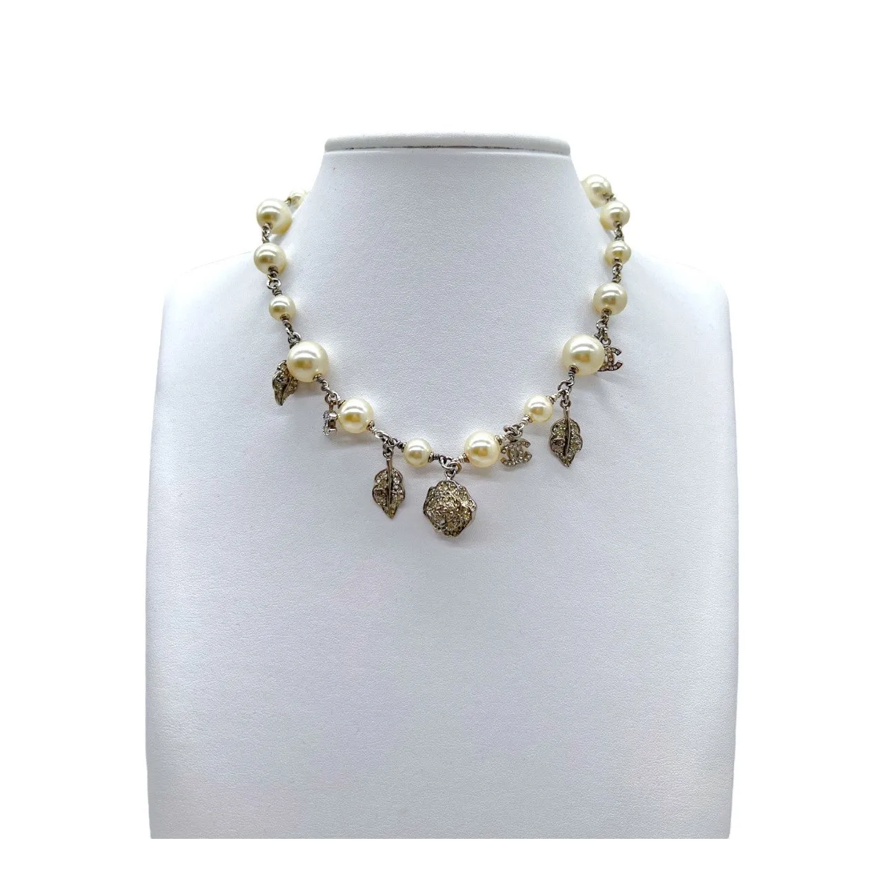 Chanel Vintage Pearl Charm Choker Necklace
