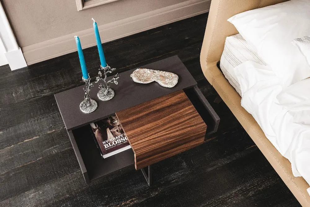 DANTE Nightstand