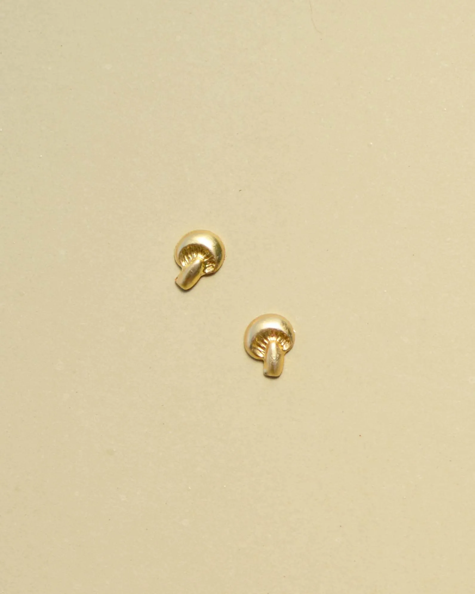 Mini Mush Studs
