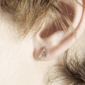 Minimal letter stud Earrings (single) - Silver
