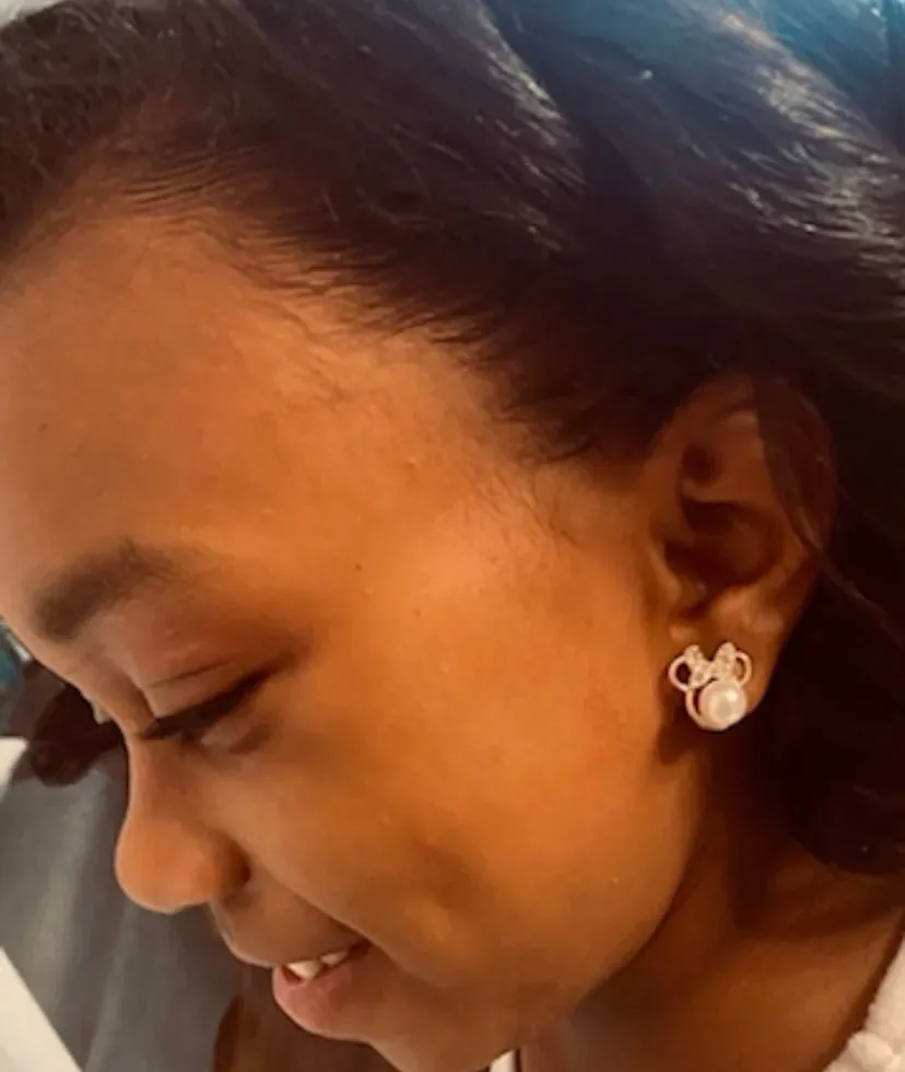 Minnie Pearl Studs for Girls