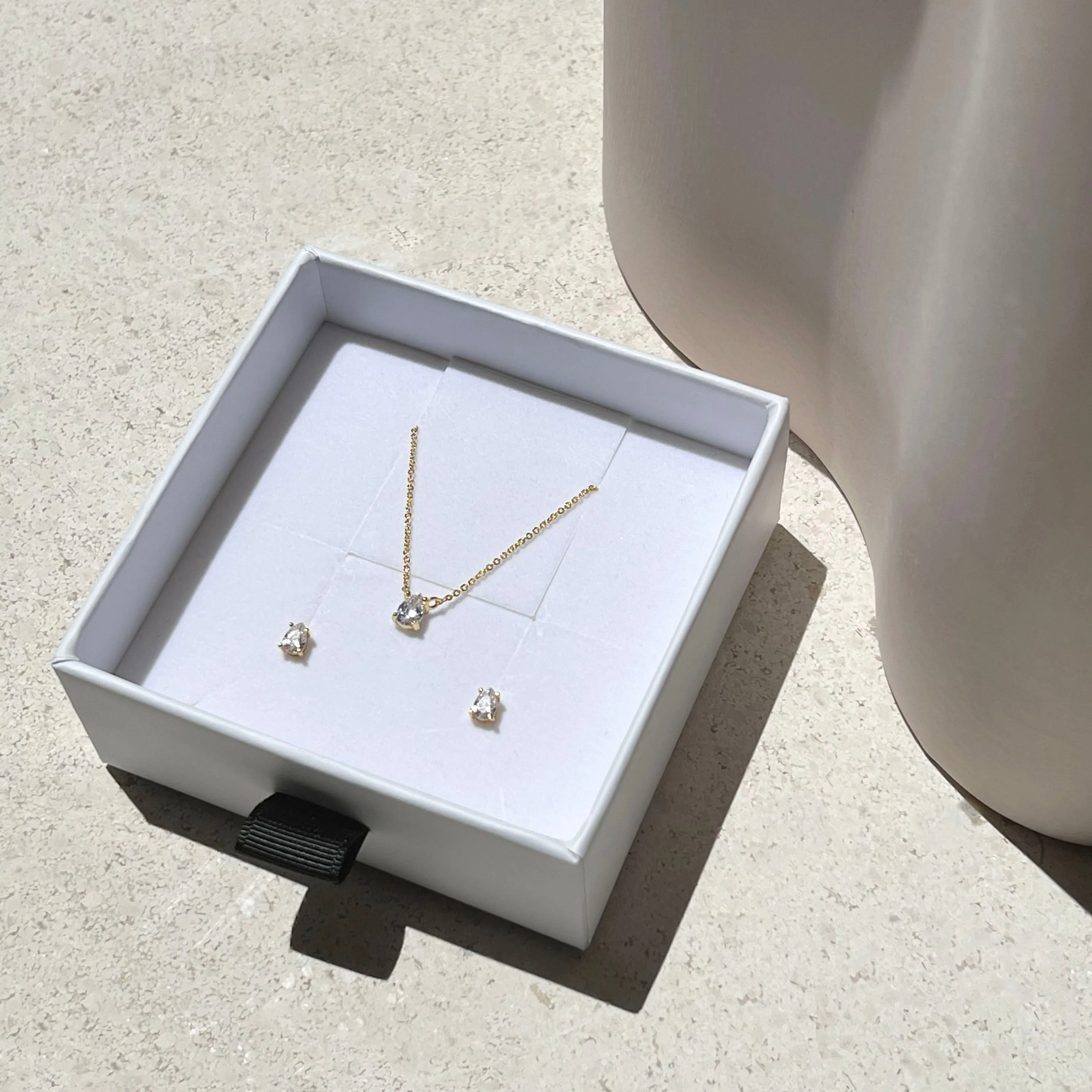 Valentine Studs - Gold